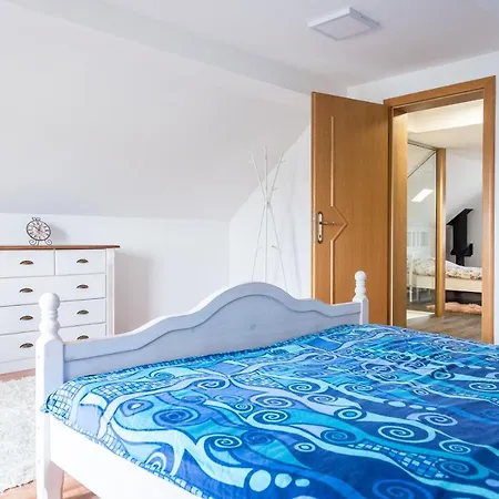 Wineyard Getaway House *