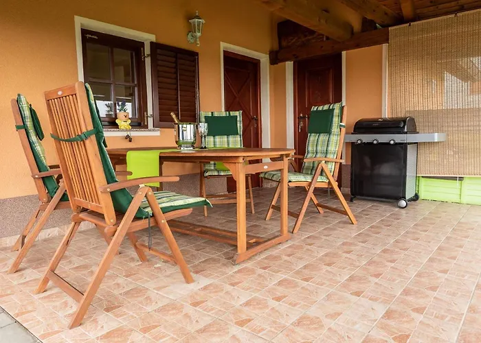 Wineyard Getaway House